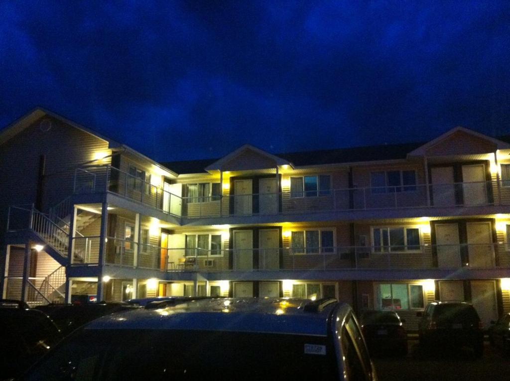 Raccoon Lodge Motel ซิลแวนเลค ภายนอก รูปภาพ