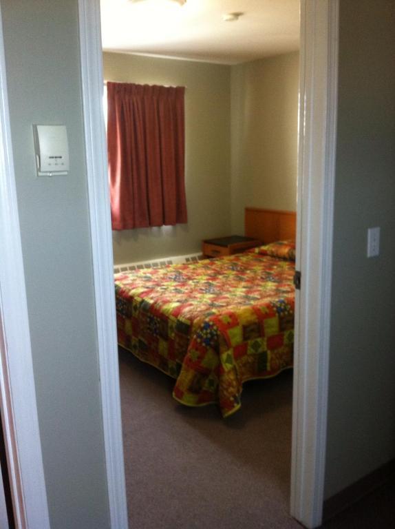 Raccoon Lodge Motel ซิลแวนเลค ห้อง รูปภาพ