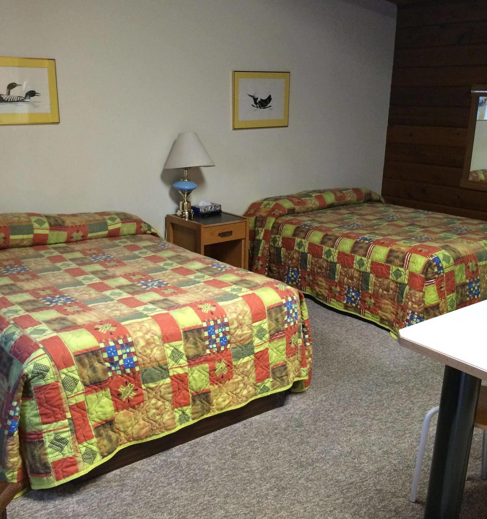 Raccoon Lodge Motel ซิลแวนเลค ภายนอก รูปภาพ